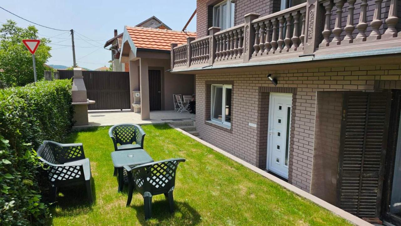 Garden Apartmani Jagodina Eksteriør billede