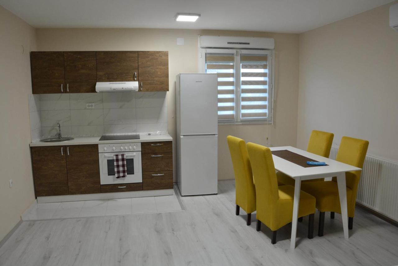 Garden Apartmani Jagodina Eksteriør billede