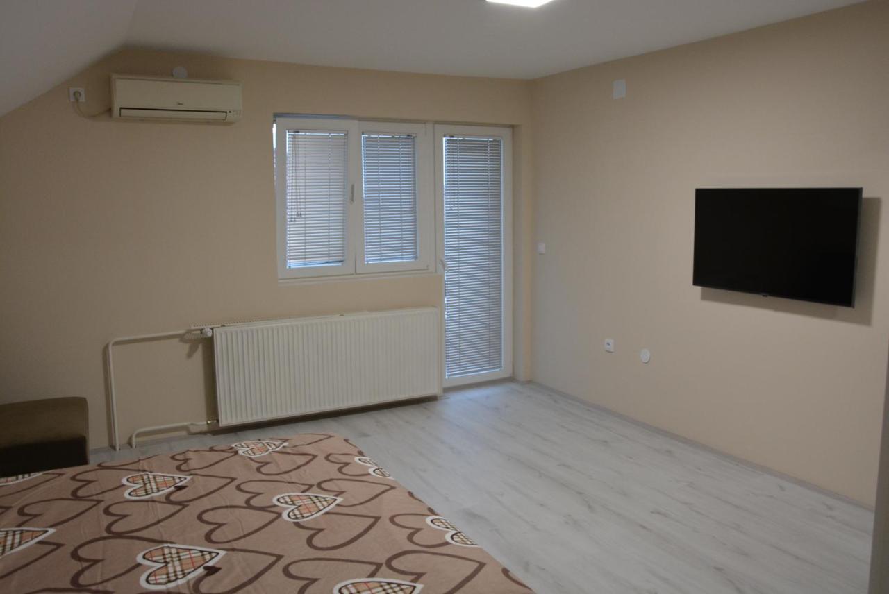 Garden Apartmani Jagodina Eksteriør billede